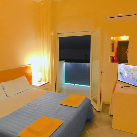 Diomedee On The Hotel *